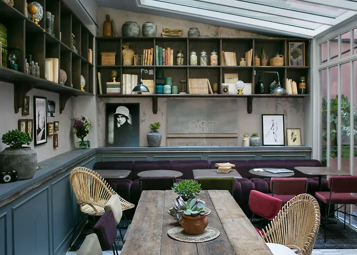 La Planque Hotel Parijs